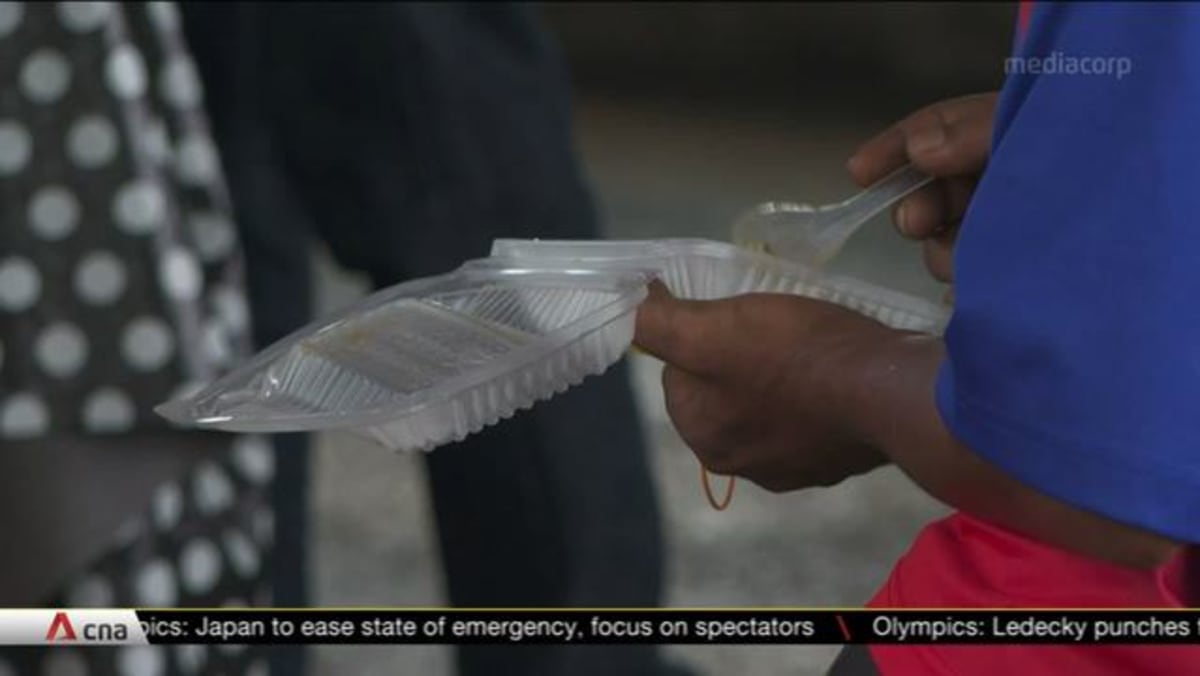 Homeless people in Johor Bahru struggling to survive amid COVID-19 Video