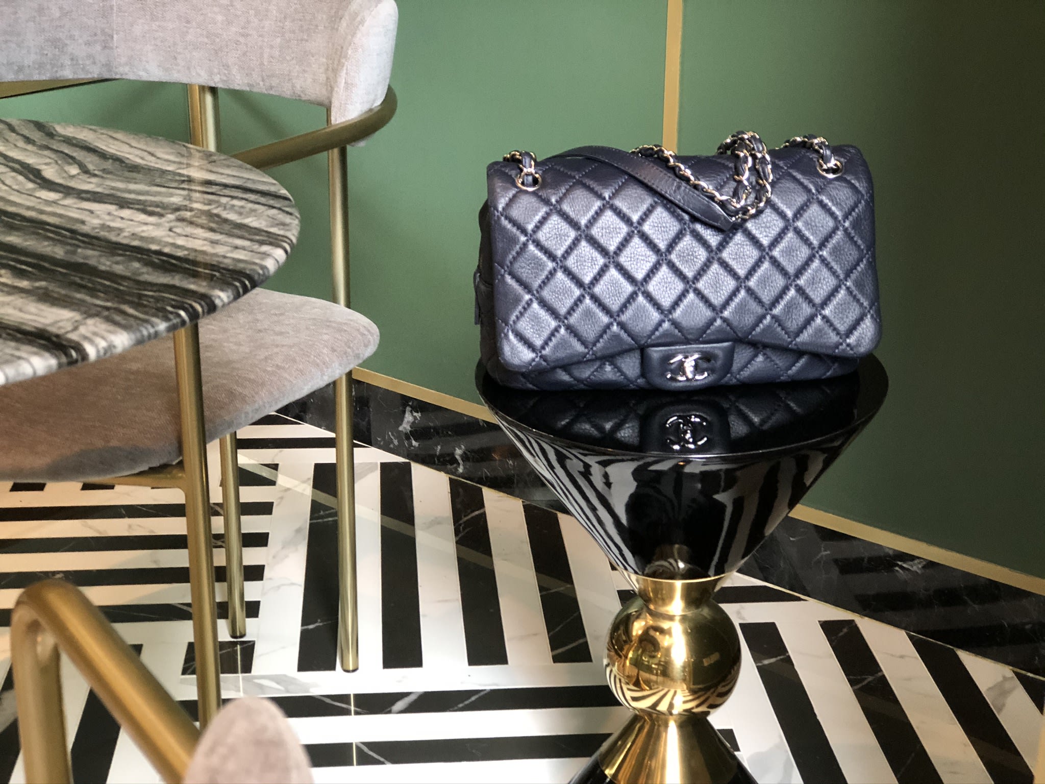 We Rented This Chanel Bag Last Week Wondered Is it Safe to Rent Bags Clothes During The Covid 19 Outbreak 8days