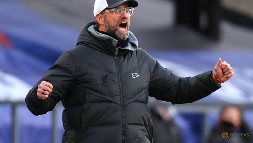 Liverpool smash seven past Palace, Arsenal lose again Liverpool smash seven past Palace, Arsenal lose again
