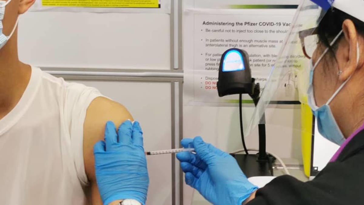 Warga Singapura berusia 12 hingga 39 tahun dapat mendaftar vaksinasi COVID-19 mulai 11 Juni