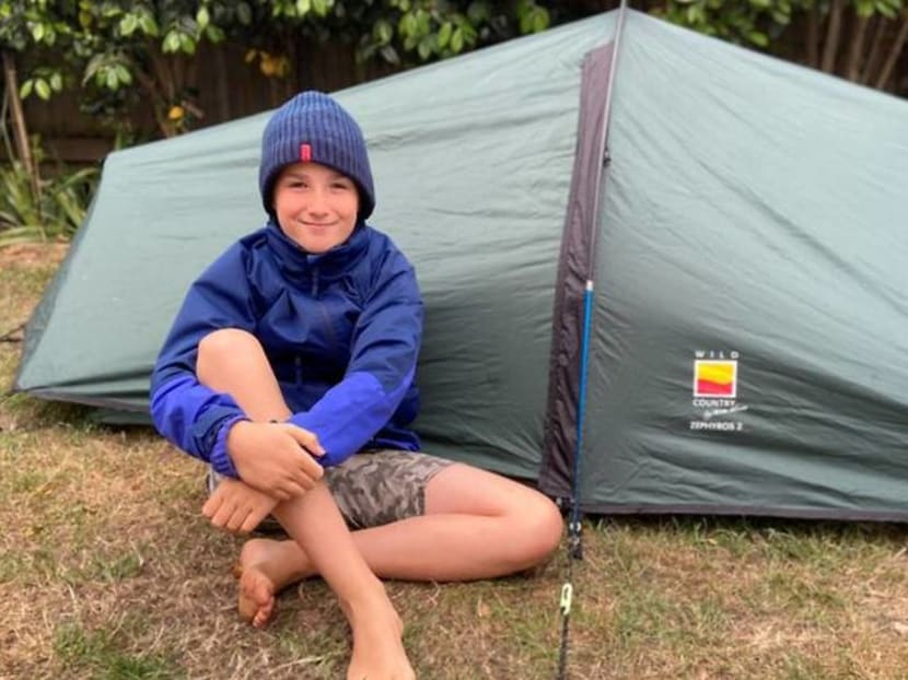 British boy slept for months in garden tent to raise money for hospice British boy slept for months in garden tent to raise money for hospice
