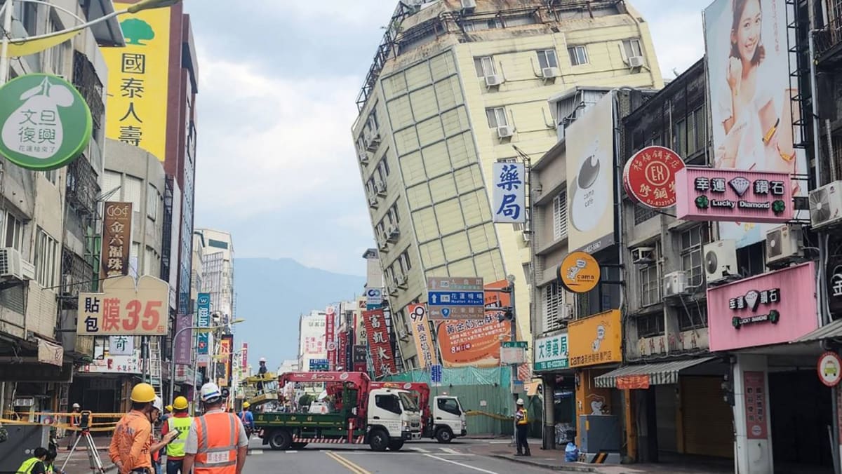 STAY ALERT: Earthquake warning app is in high demand in quake-hit Taiwan