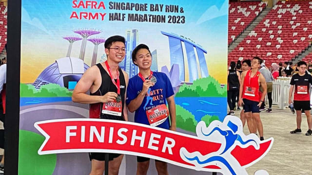 SAFRA新加坡湾跑步大会兼陆军半程马拉松赛跑 时隔五年恢复实体活动