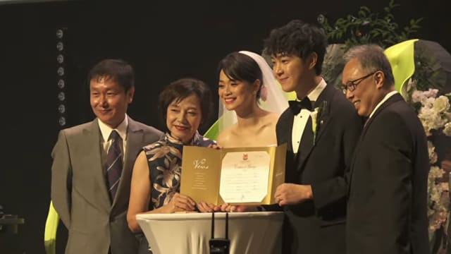 本地与上海亲友两地见证　徐鸣杰、陈凤玲浪漫完婚！