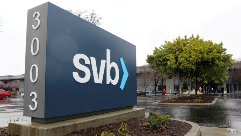 Silicon Valley Bank staff offered 45 days of work at 1.5 times pay by US regulator after lender collapses Silicon Valley Bank staff offered 45 days of work at 1.5 times pay by US regulator after lender collapses