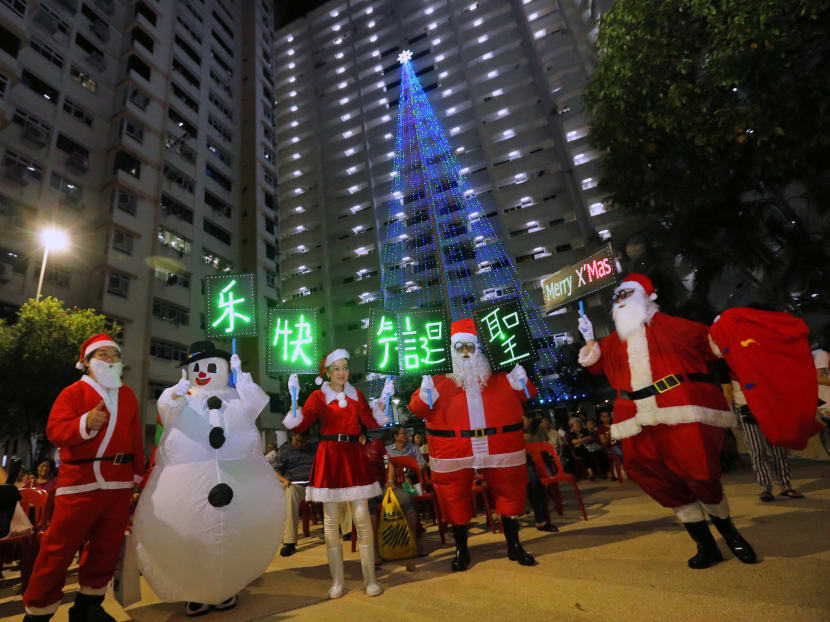 17-storey tall ‘Christmas tree’ lights up in Holland Avenue
