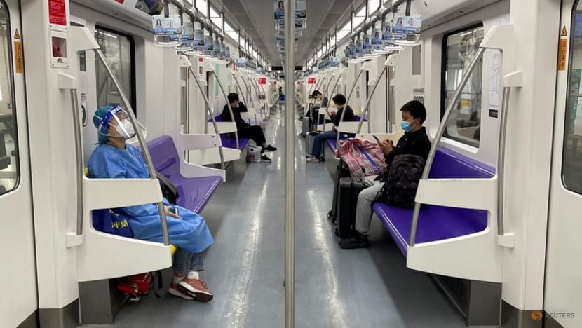 Shanghai reopens some public transport, still on high COVID-19 alert Shanghai reopens some public transport, still on high COVID-19 alert