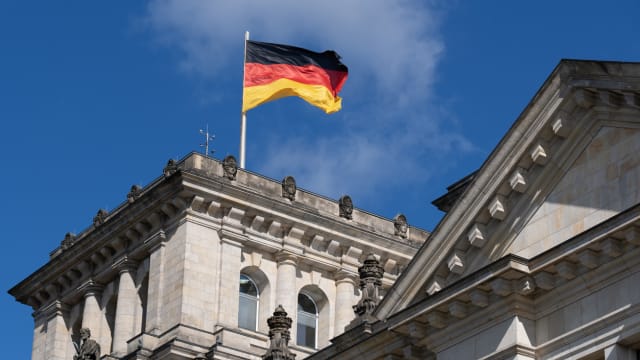 两名德国籍俄男子涉嫌从事间谍活动 被德国警方逮捕
