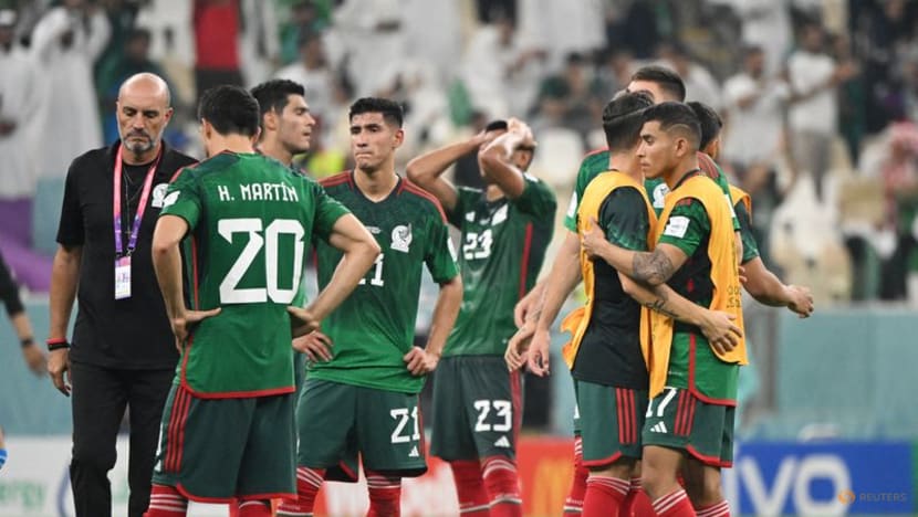 Manic Mexico exit on goal difference after late fight for survival Manic Mexico exit on goal difference after late fight for survival