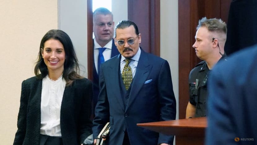 Johnny Depp to return to witness stand for more questioning from Heard lawyers Johnny Depp to return to witness stand for more questioning from Heard lawyers