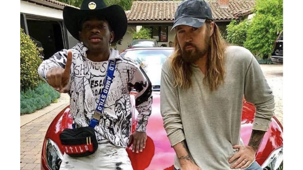 Billy Ray Cyrus didn t know what a Fendi sports bra was 8days