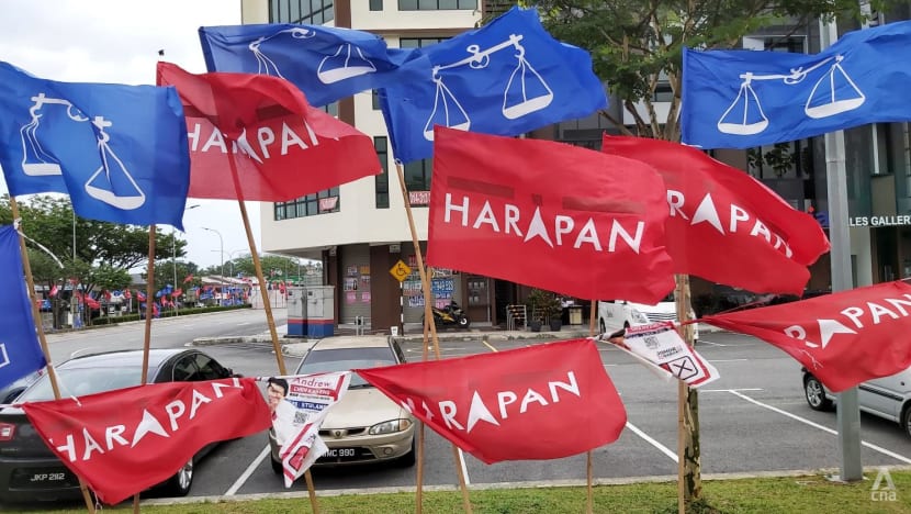 
Ammazza! 35+  Fatti su  Johor State Election: Polling stations closed at 6pm and official results are expected later in the night.
