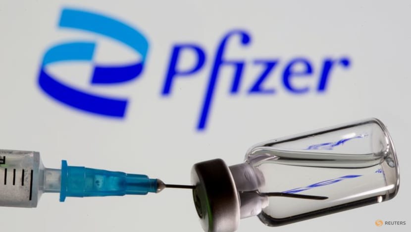 Pfizer-BioNTech COVID-19 vaccine gains full US regulatory approval - CNA