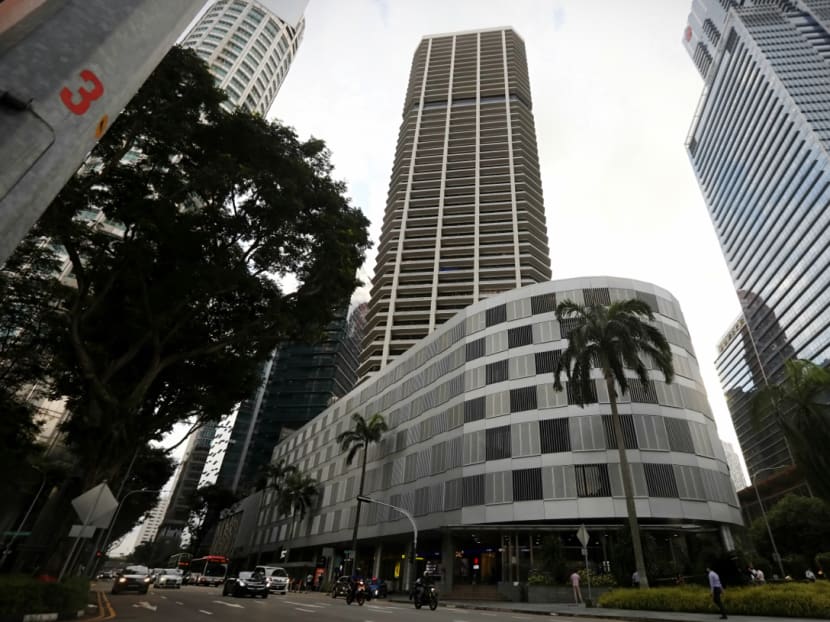 If International Plaza (pictured) sells for the reserve price of S$2.7 billion, it would be double the previous record price for an en-bloc sale. If International Plaza (pictured) sells for the reserve price of S$2.7 billion, it would be double the previous record price for an en-bloc sale.