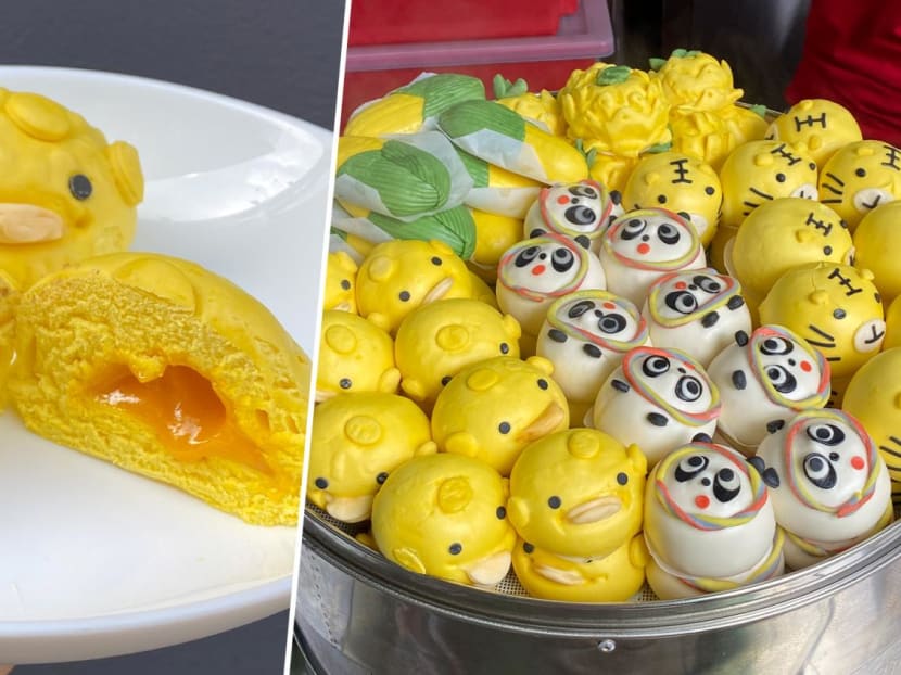 $1.50 Panda & Duck-Shaped Bao From Chinatown Shop Almost Too Cute To Eat