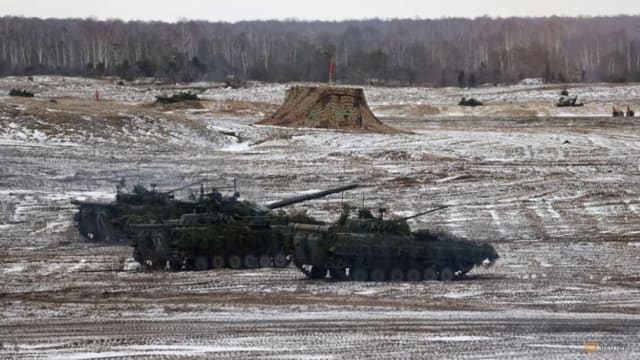 美国官员：俄军已达全面入侵乌克兰所需水平的70%