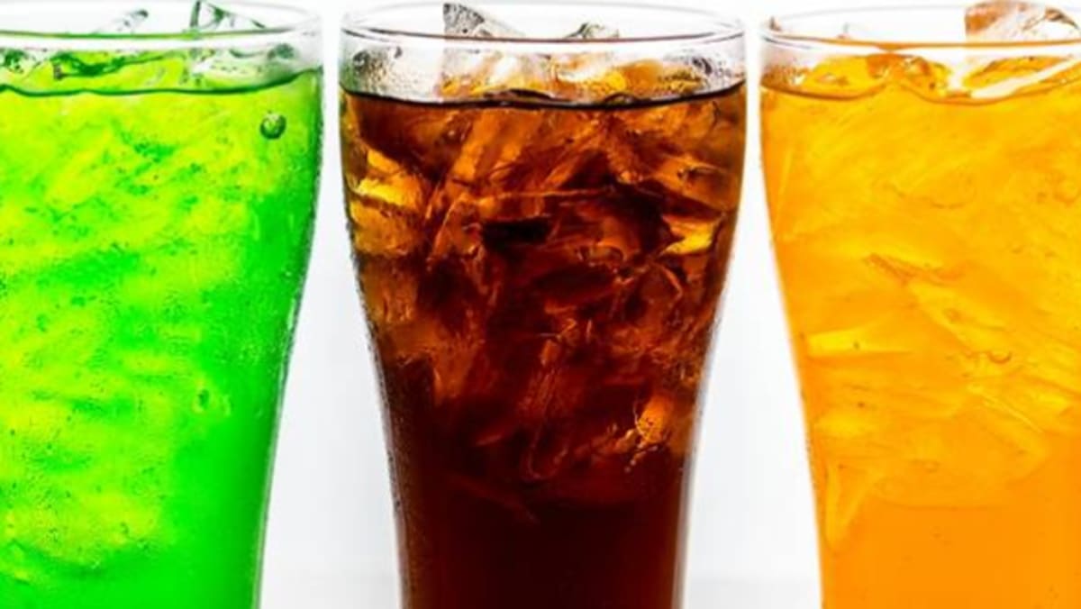 Dua Gelas Atau Lebih Minuman Bergas Sehari Mungkin Tingkat Risiko Kematian Awal Kajian Berita 7709