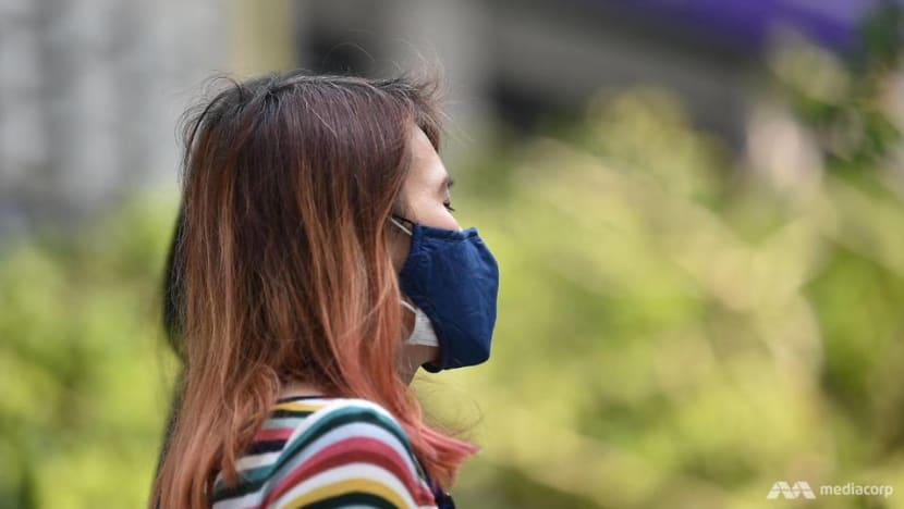Government will no longer discourage people from wearing face masks, reusable masks to be distributed Government will no longer discourage people from wearing face masks, reusable masks to be distributed