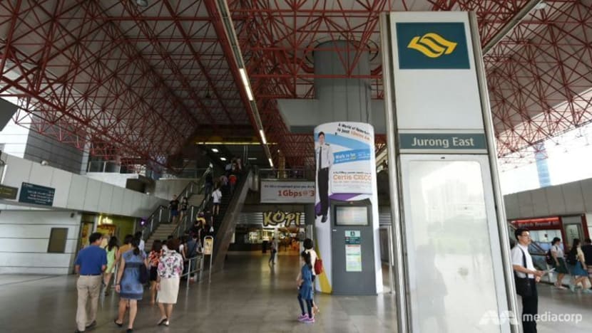 Sebahagian stesen MRT di NSL dan EWL akan ditutup lebih awal Sebahagian stesen MRT di NSL dan EWL akan ditutup lebih awal