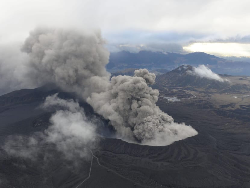 Gallery: Volcano in south Japan erupts, disrupting flights