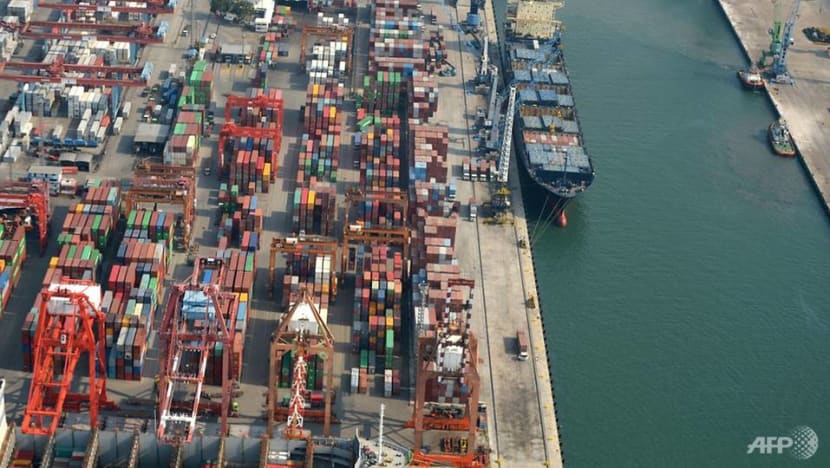 Indonesia posts biggest trade deficit ever in April Indonesia posts biggest trade deficit ever in April