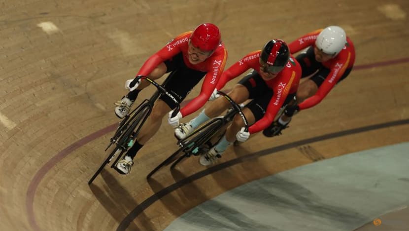 Cycling-Dominant Germany retain women's sprint title in world record time Cycling-Dominant Germany retain women's sprint title in world record time