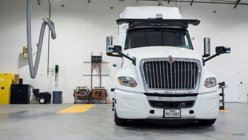 How free-wheeling Texas became the self-driving trucking industry's  promised land