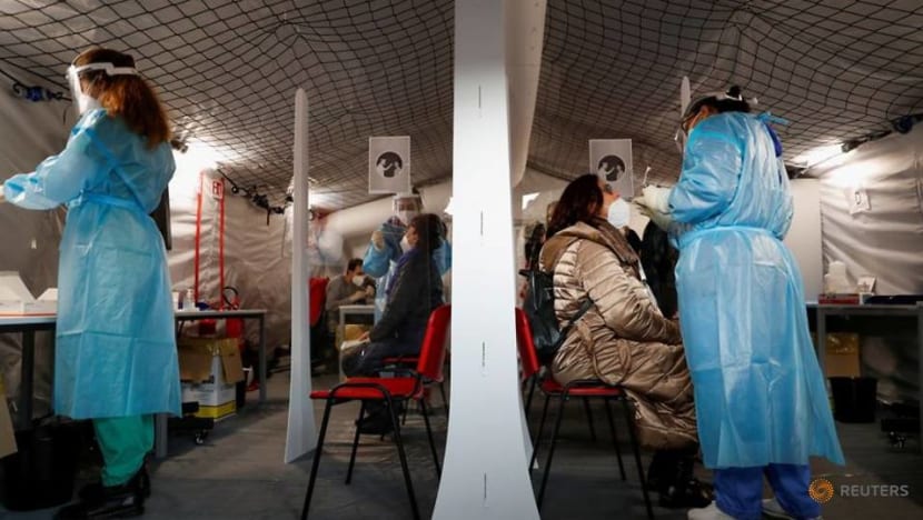 Italy reports 44 COVID-19 deaths on Sunday, lowest daily tally since October Italy reports 44 COVID-19 deaths on Sunday, lowest daily tally since October