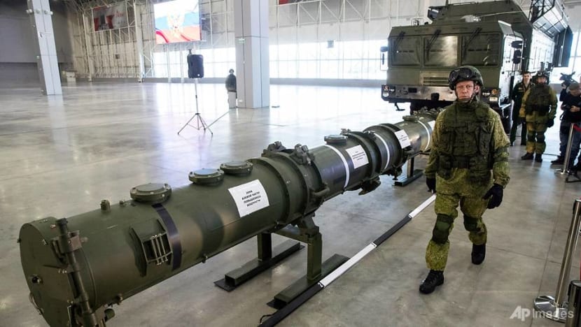 Russia wheels out key missile in bid to save US arms treaty