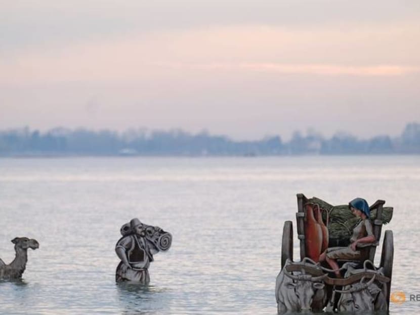 Floating nativity brings Christmas to Venice lagoon Floating nativity brings Christmas to Venice lagoon