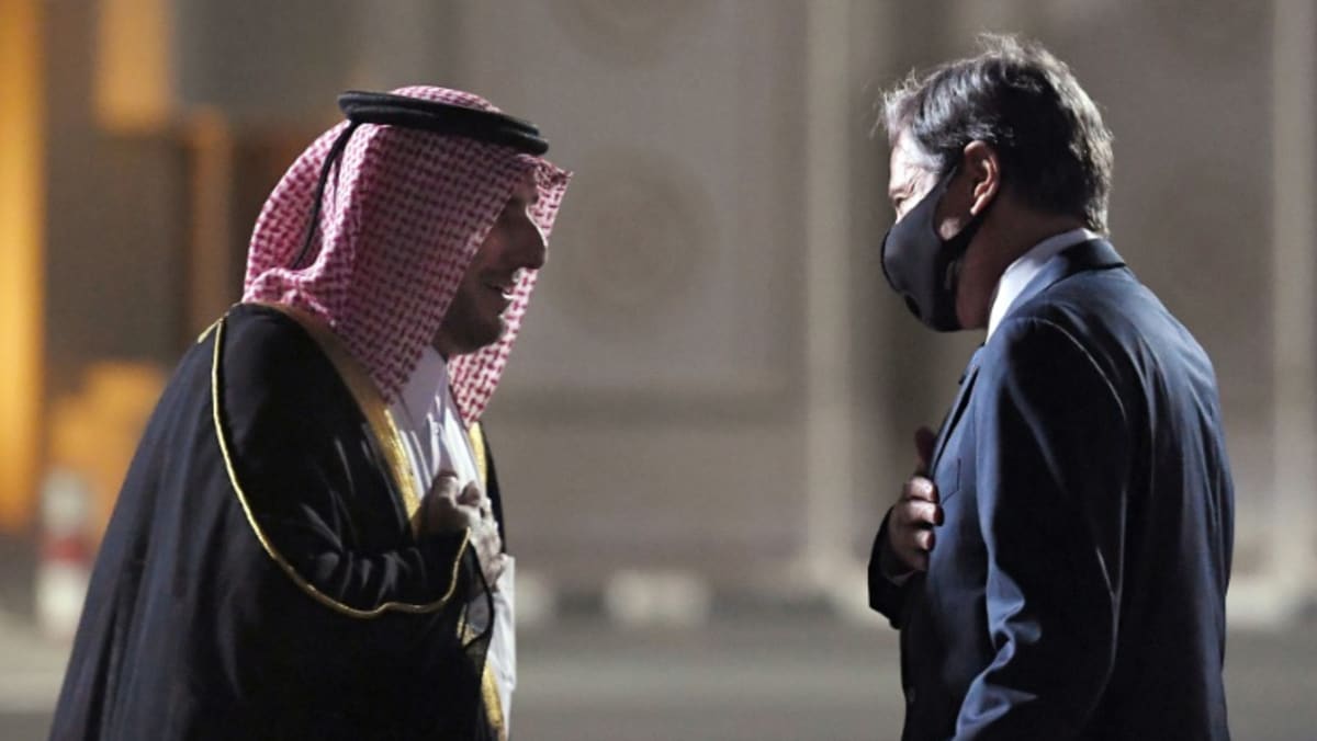 Blinken di Doha untuk pembicaraan krisis Afghanistan dengan Qatar