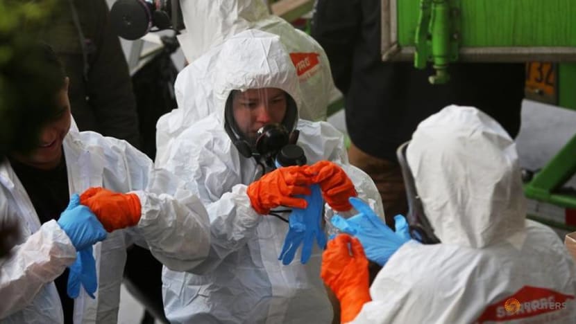 More than 1,000 US coronavirus deaths, near 70,000 cases More than 1,000 US coronavirus deaths, near 70,000 cases