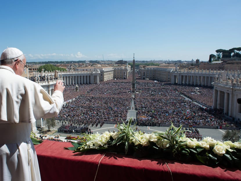 Pope Francis prays for peace in Ukraine, Syria on Easter Sunday