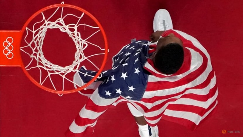 Olympics-US takes 16th men's basketball gold, rain threatens baseball Olympics-US takes 16th men's basketball gold, rain threatens baseball
