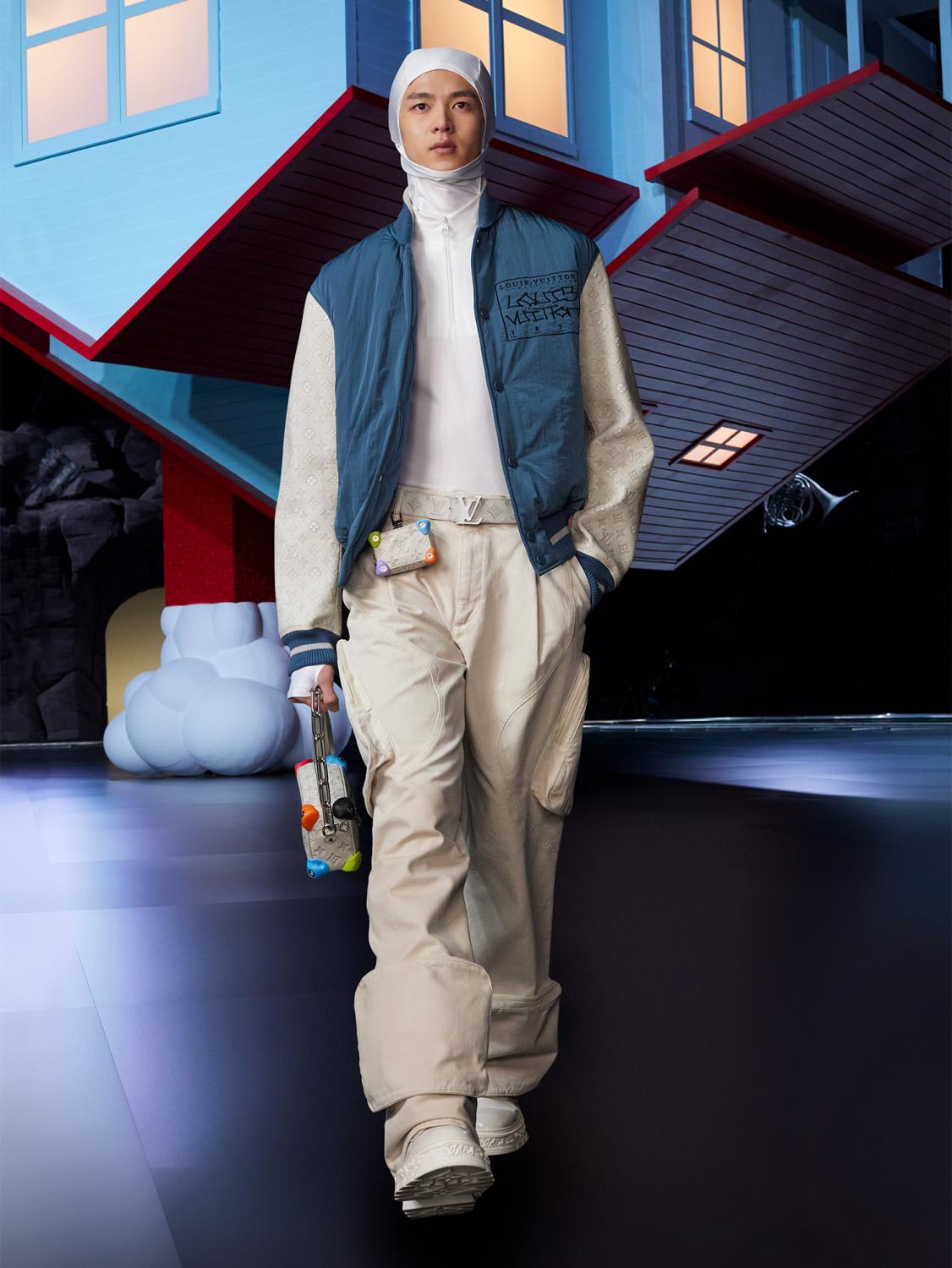 When Desmond Tan bumped into Park Bo-gum at Louis Vuitton's show
