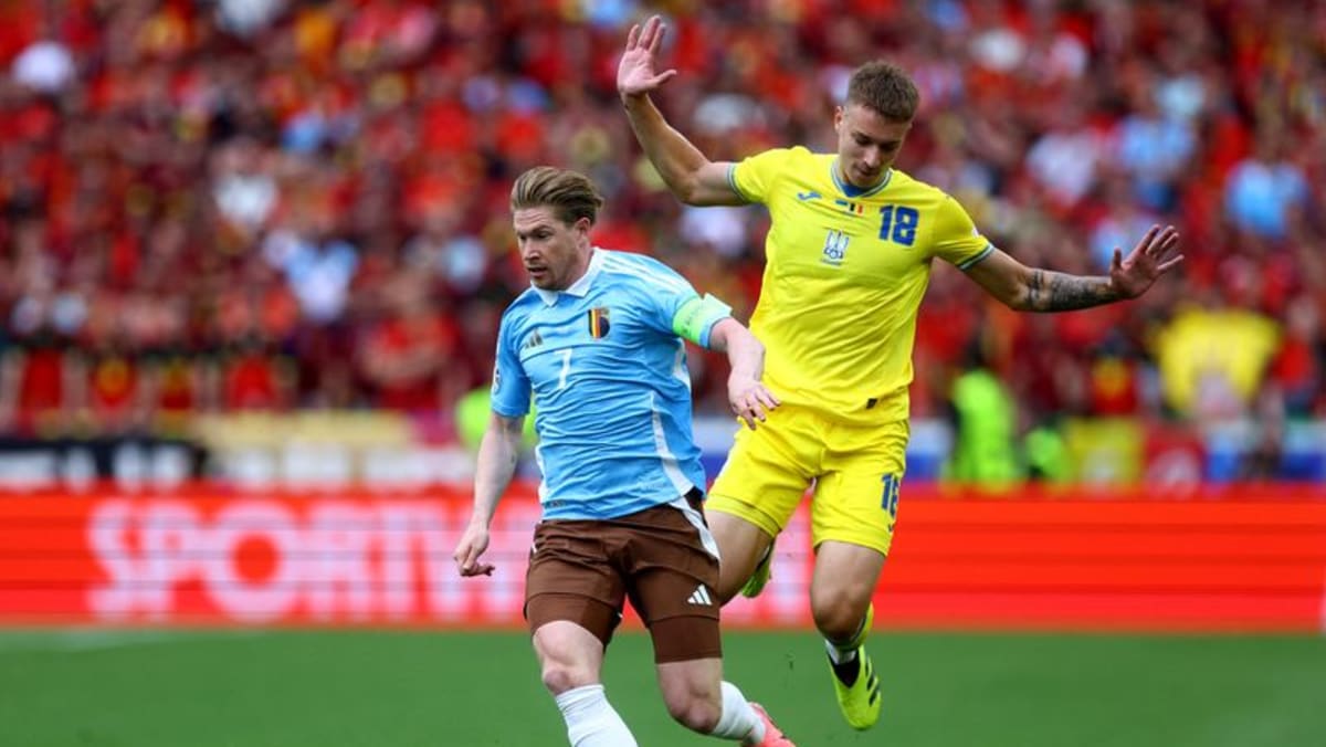 Belgium’s De Bruyne sidesteps questions over fans’ boos after Euro draw