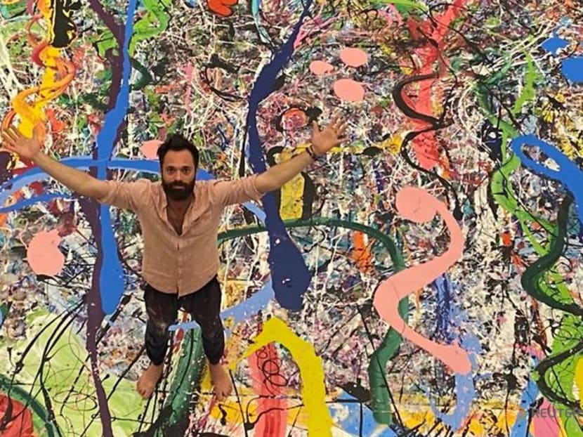 Gone in 60 sections? UK artist hopes to raise millions with giant canvas Gone in 60 sections? UK artist hopes to raise millions with giant canvas