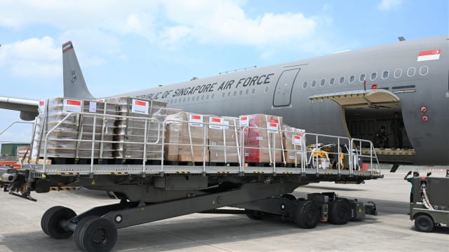 我国第三批救援物资移交约旦 将通过空投送到卡萨地带