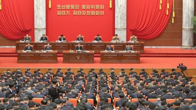 韩媒：朝鲜劳动党召开会议 讨论外交和国防战略