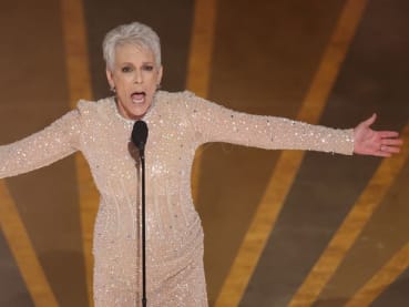 Jamie Lee Curtis wins Best Supporting Actress Oscar for Everything Everywhere All At Once