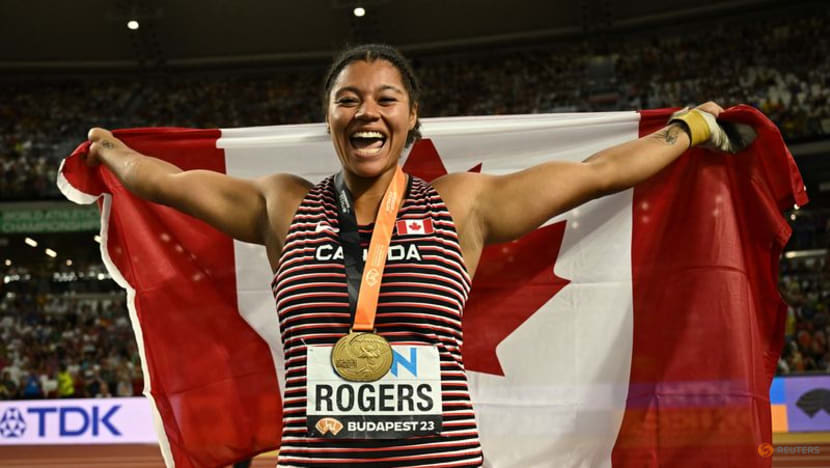Rogers wins women's hammer to secure double gold for Canada in the event