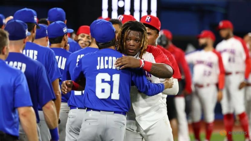 Olympics-Baseball-Israel's dejected US-born stars hope to inspire native heroes to fill their cleats Olympics-Baseball-Israel's dejected US-born stars hope to inspire native heroes to fill their cleats