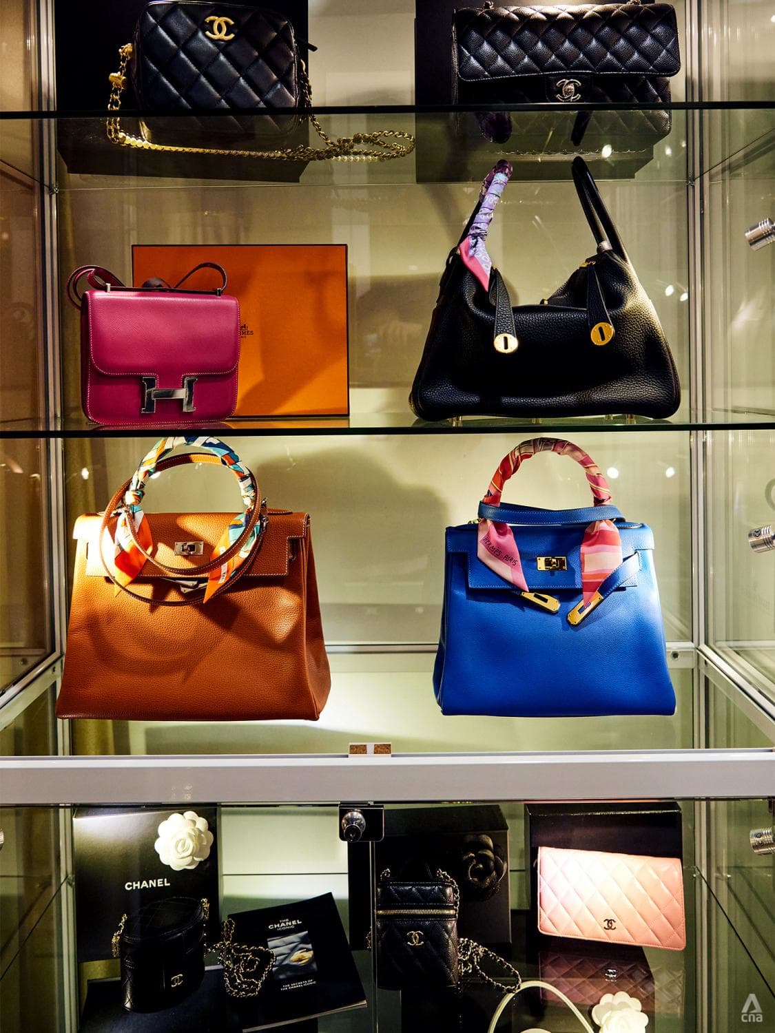 CHANEL HANDBAG COLLECTION 