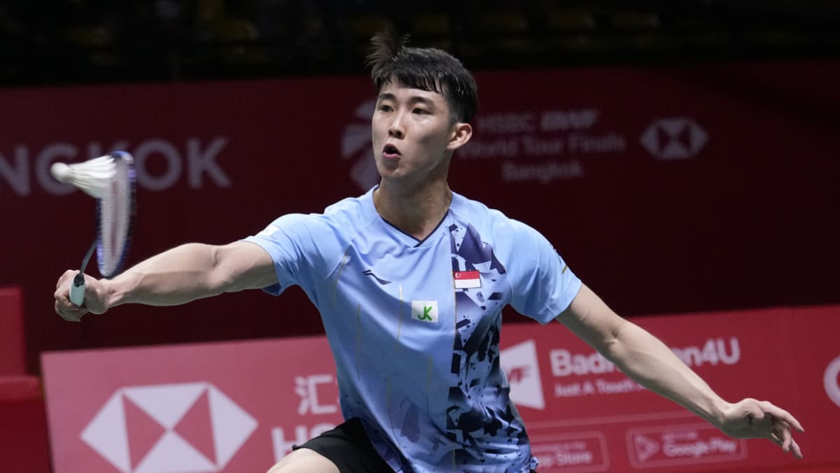 Singapores Loh Kean Yew out of badminton World Tour Finals after losing final group match