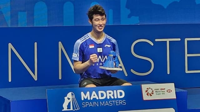 西班牙羽毛球大师赛：我国羽坛一哥骆建佑夺冠