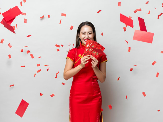 Should you tip for beauty services during Chinese New Year? Common practices to show your appreciation