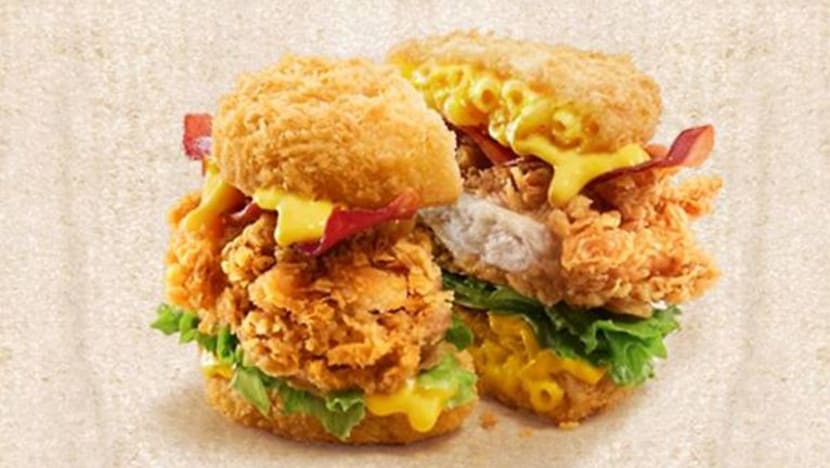 Mac 'N Cheese Zinger tawaran terbaru KFC
