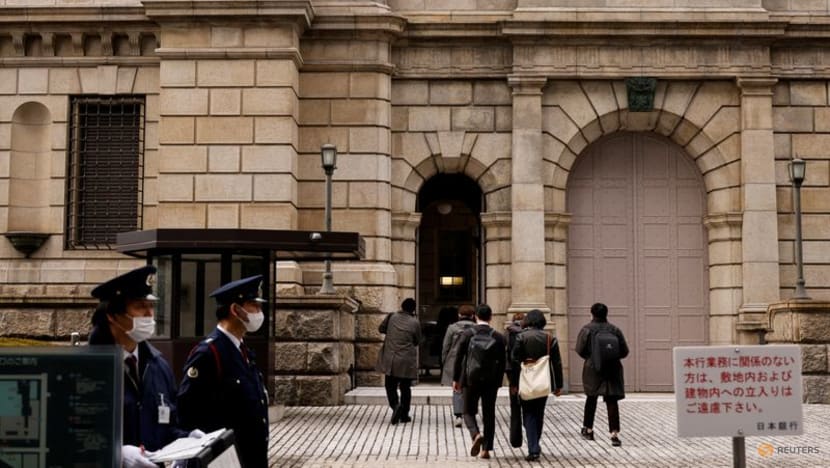 BOJ may abandon bond yield cap this year - govt panellist
