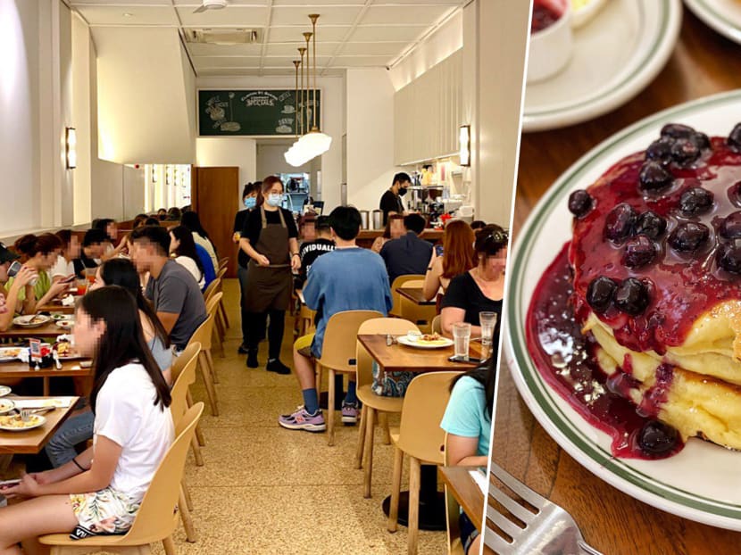 Up To 90-Min Wait For Tables After Clinton St. Bakery Co. Announced S’pore Outlet Closure