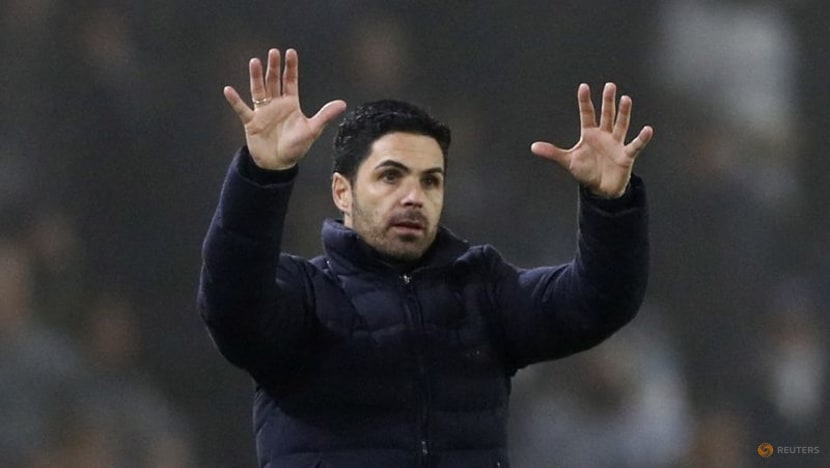 Arteta says Arsenal trying to keep 'positive approach' amid COVID-19 crisis